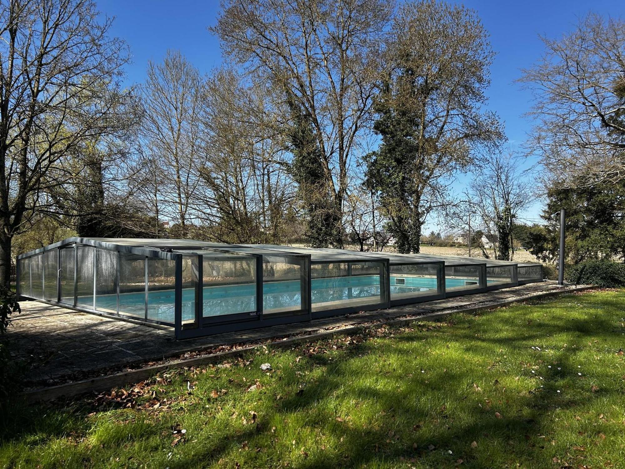 Gite D'Exception A Lesigny Avec Piscine Couverte - Fr-1-541-167 Kültér fotó